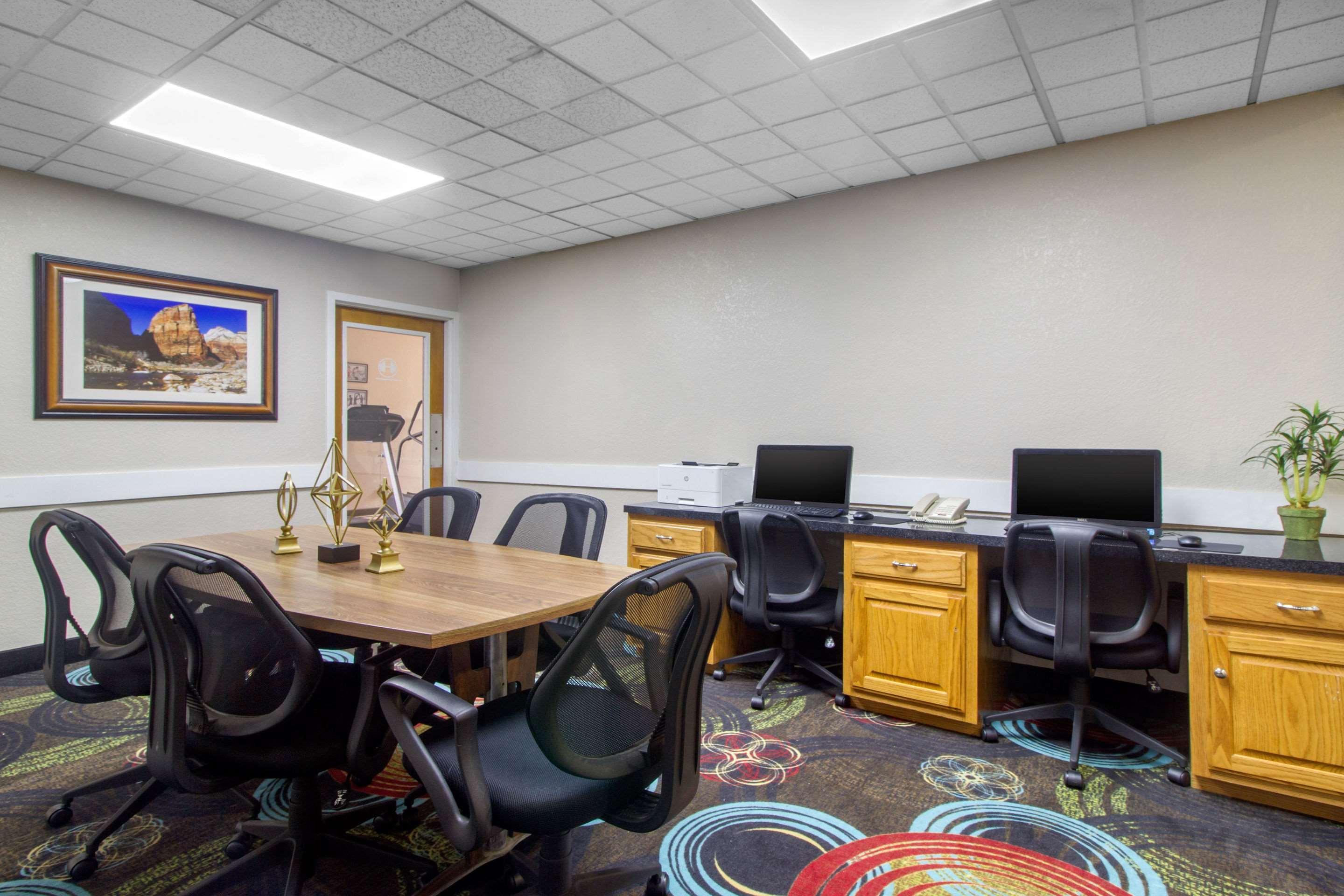 Quality Inn Куквилл Экстерьер фото