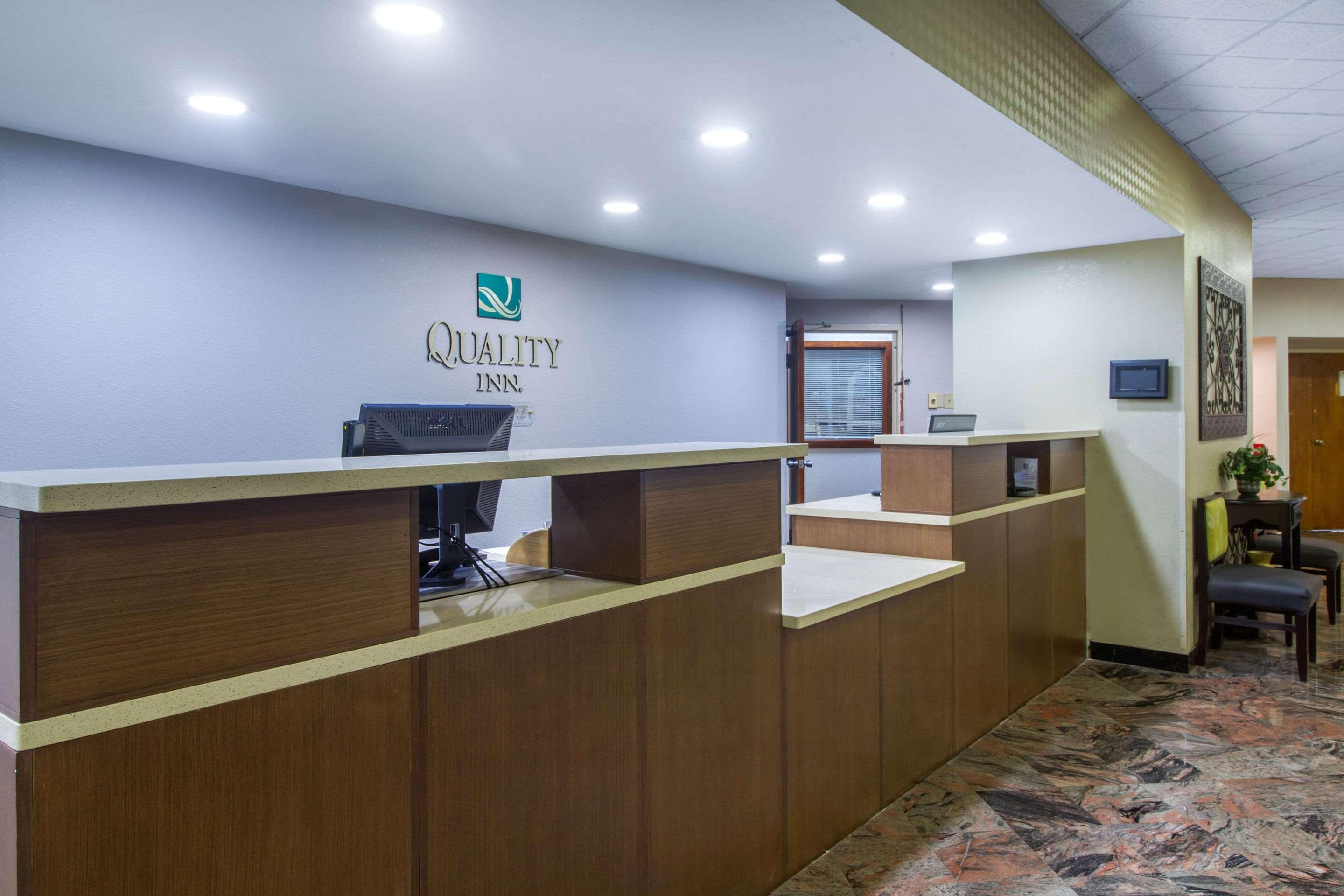 Quality Inn Куквилл Экстерьер фото