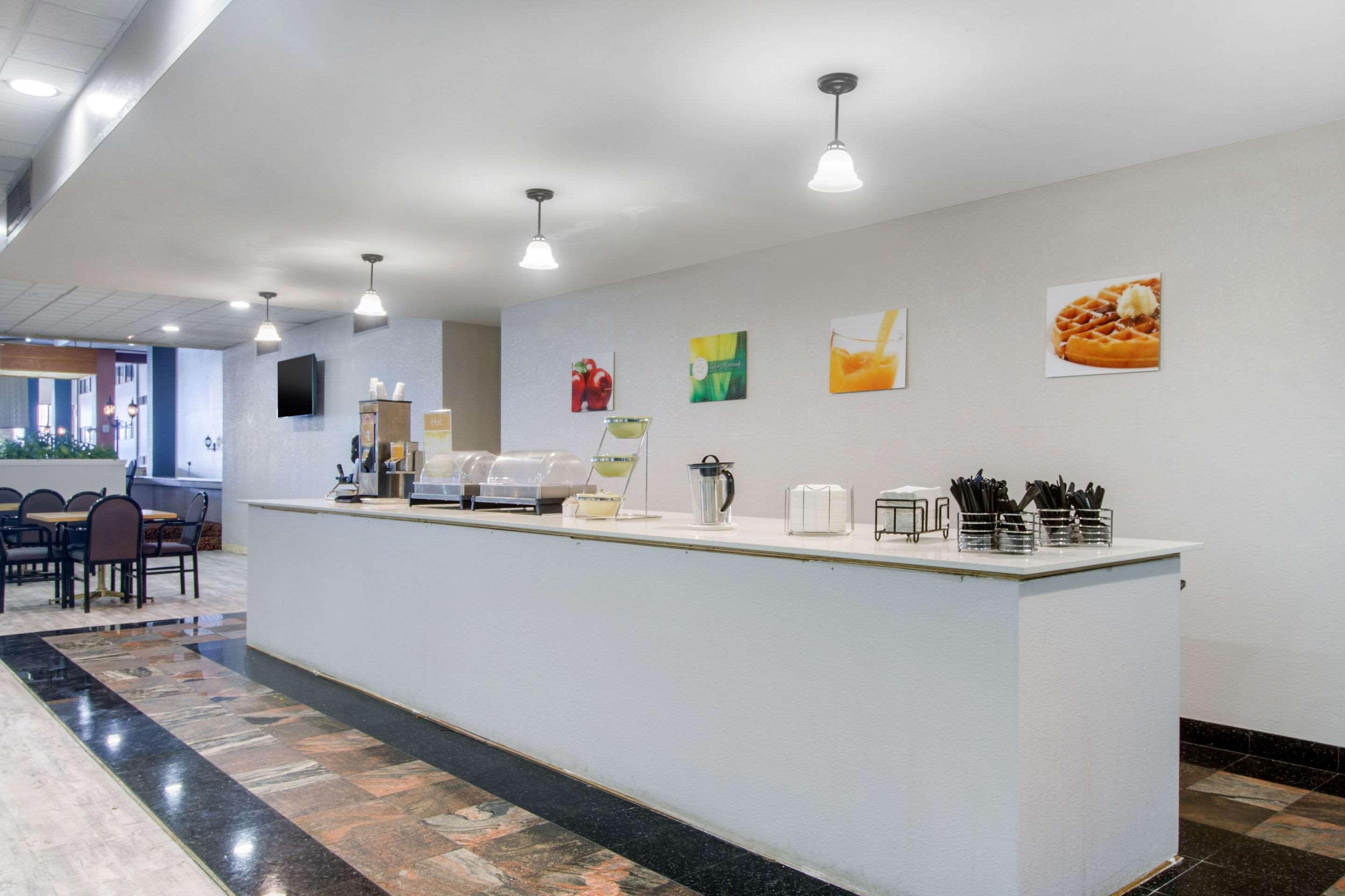 Quality Inn Куквилл Экстерьер фото