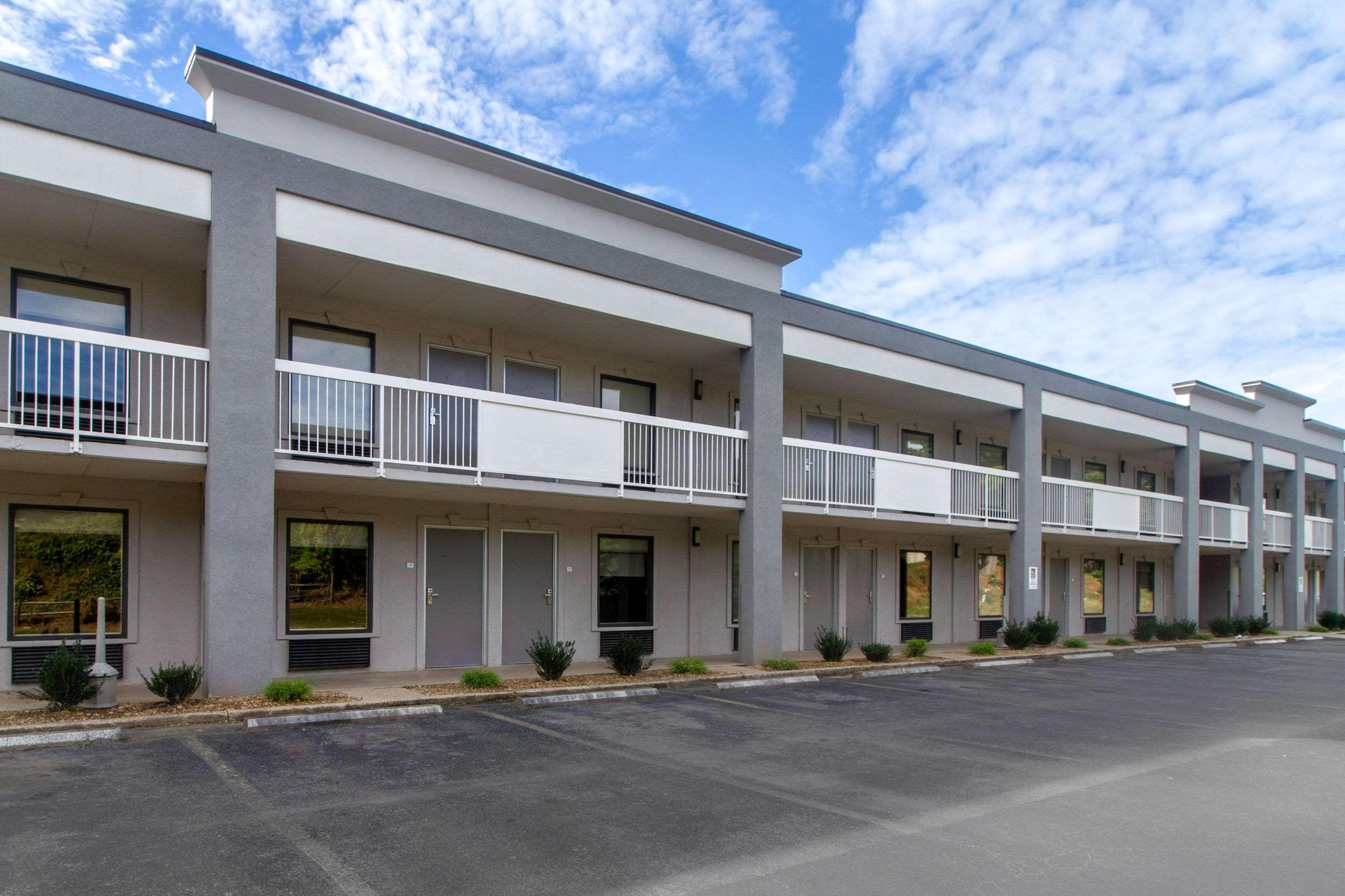 Quality Inn Куквилл Экстерьер фото