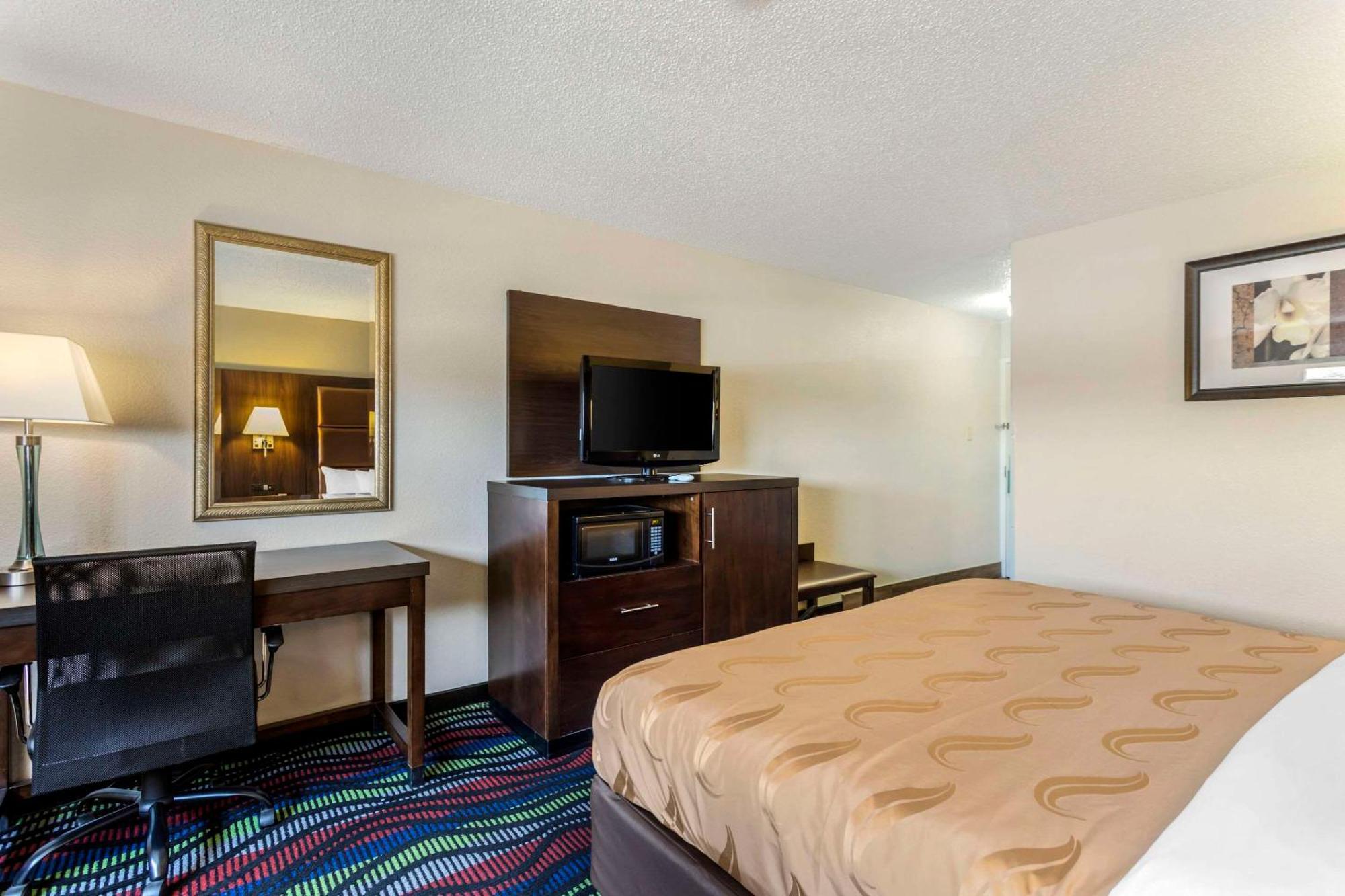 Quality Inn Куквилл Экстерьер фото