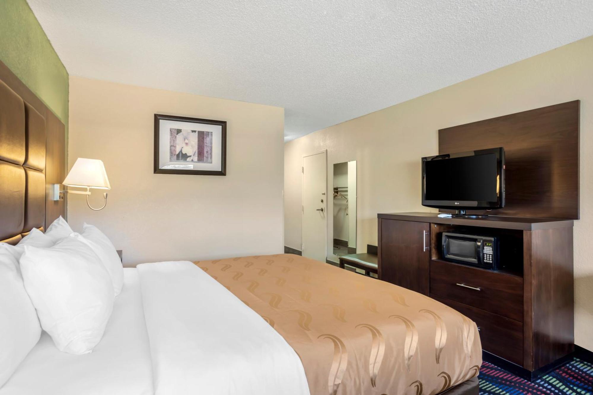 Quality Inn Куквилл Экстерьер фото